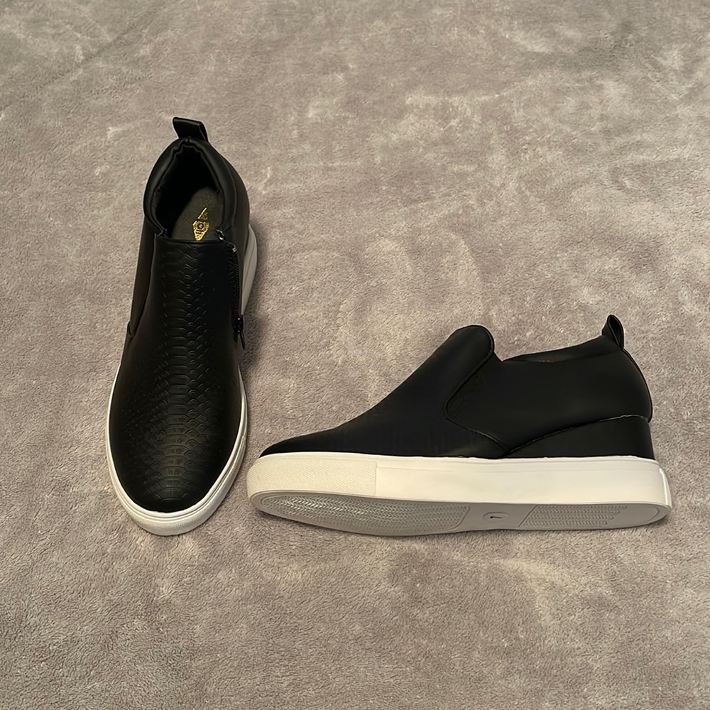 Brand new leather wedges